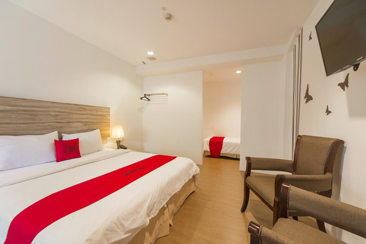 Reddoorz Plus @ Victoria Street Singapore Buitenkant foto